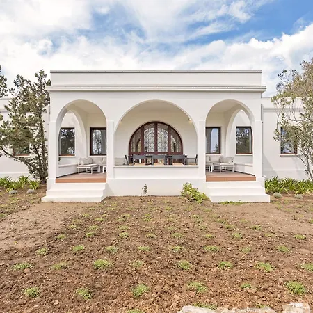 Toschi Villa *