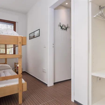 Toschi Villa Tertenìa